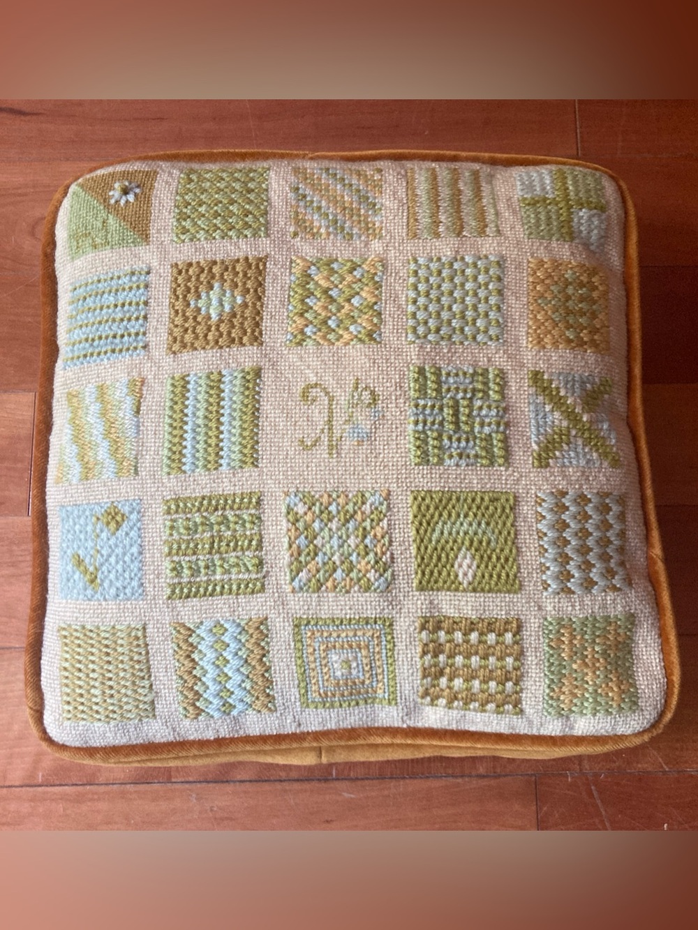 Vintage embroidered patchwork decorative throw pillow